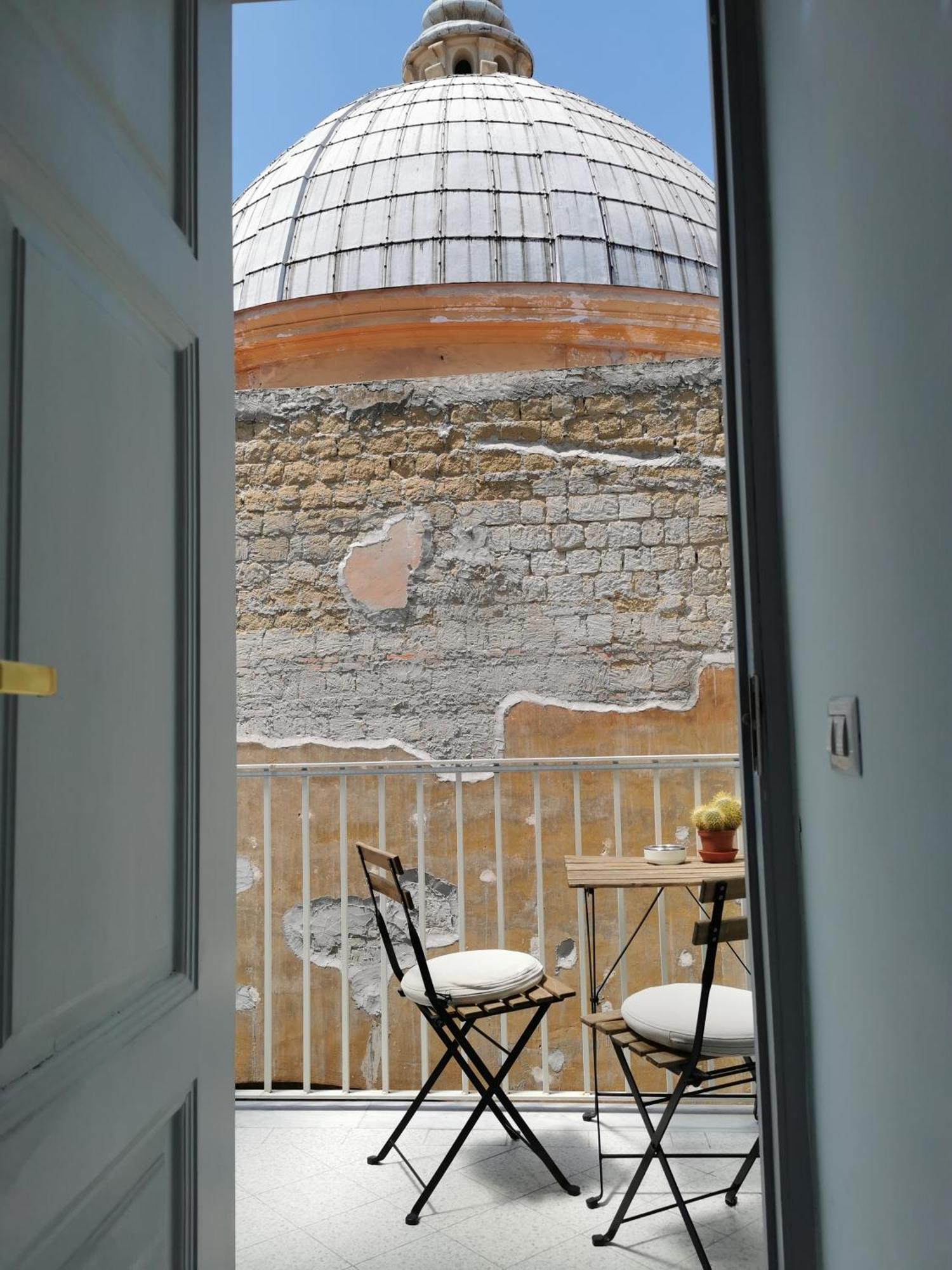 Domus Sibyllina, Galleria Umberto I Pensión